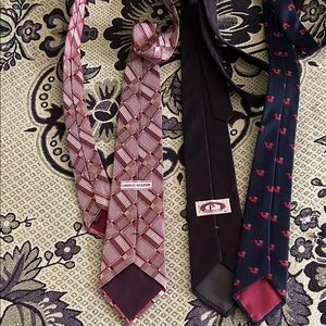 Stylish Patterned Tie Set - Burgundy and Navy